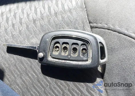 2016 Hyundai Santa Fe Sport 2.4L из США, поврежденный, VIN 5XYZT3LB3GG318485